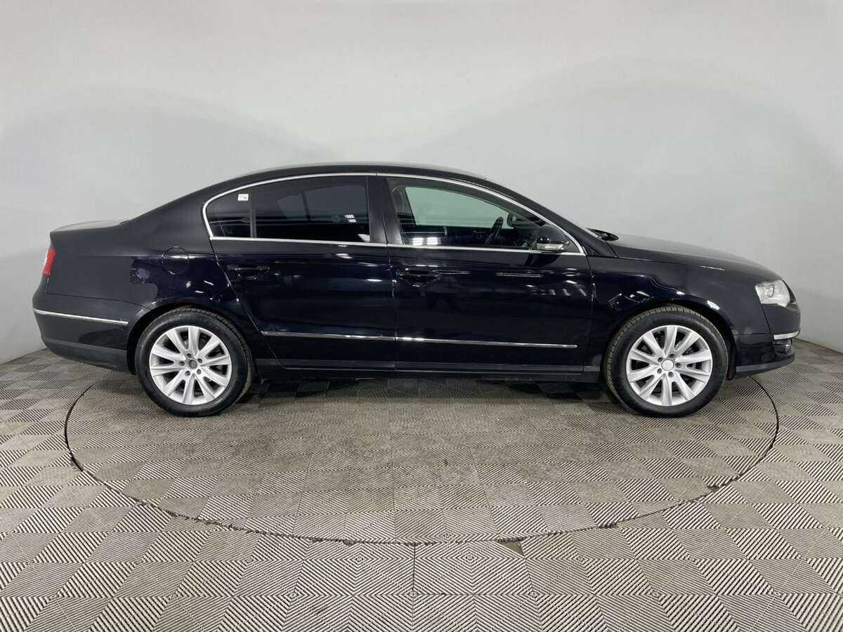 Купить Volkswagen Passat с пробегом. Фото: #3