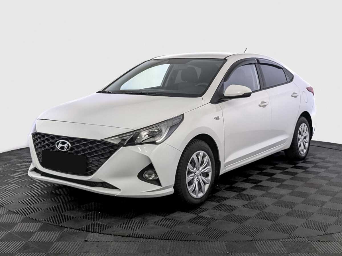 Купить Hyundai Solaris с пробегом. Посмотреть фото