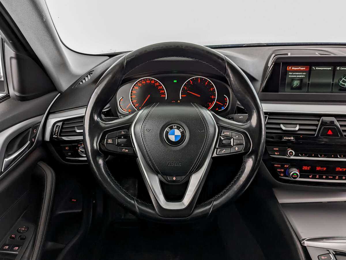 Купить BMW 5 серии с пробегом. Фото: #17