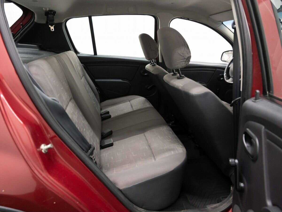 Купить Renault Sandero с пробегом. Фото: #10
