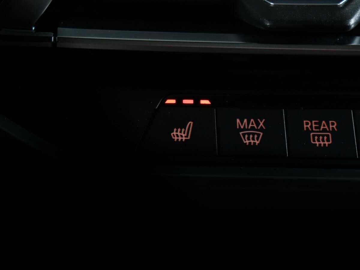 Купить BMW X7 с пробегом. Фото: #26