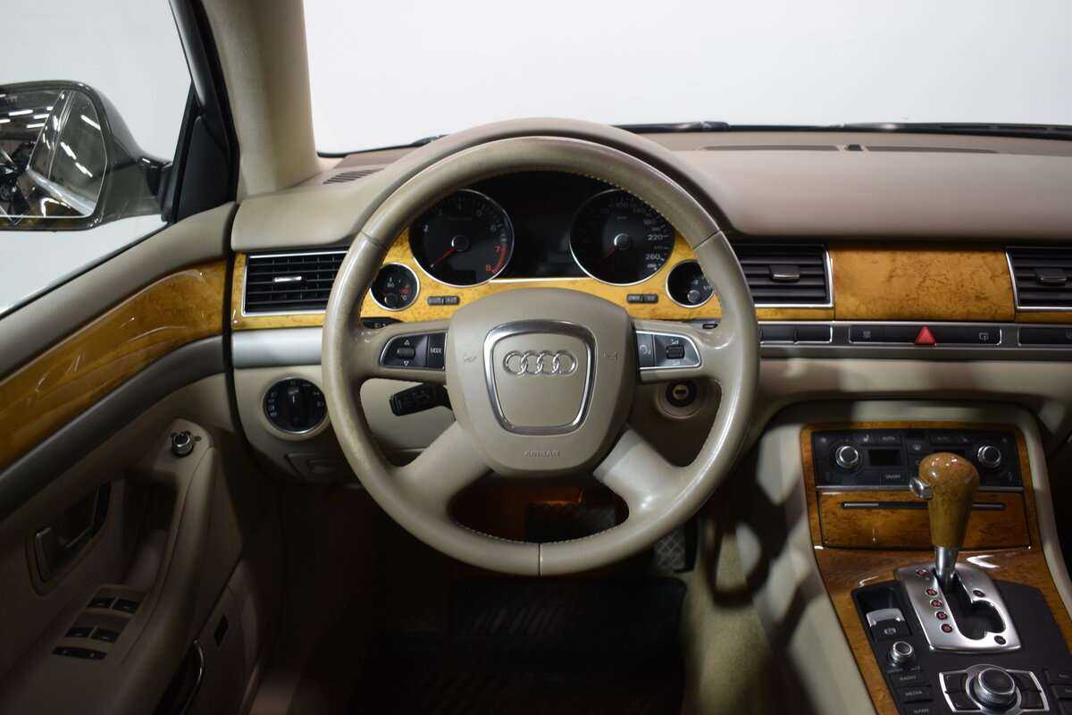 Купить Audi A8 с пробегом. Фото: #7