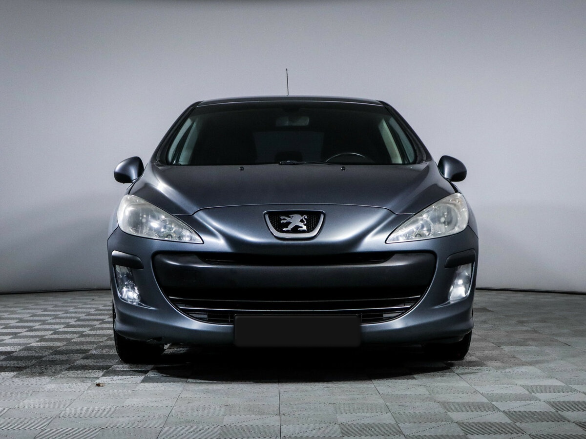 Купить Peugeot 308 с пробегом. Фото: #1