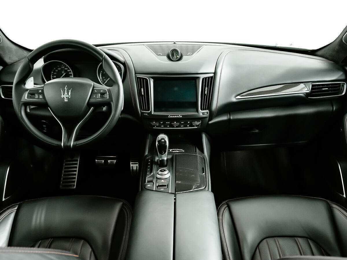 Купить Maserati Levante с пробегом. Фото: #10