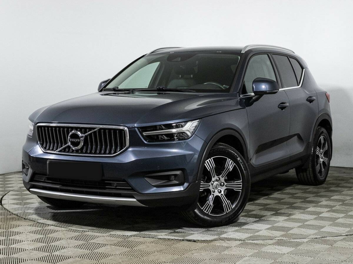Купить Volvo XC40 с пробегом. Посмотреть фото