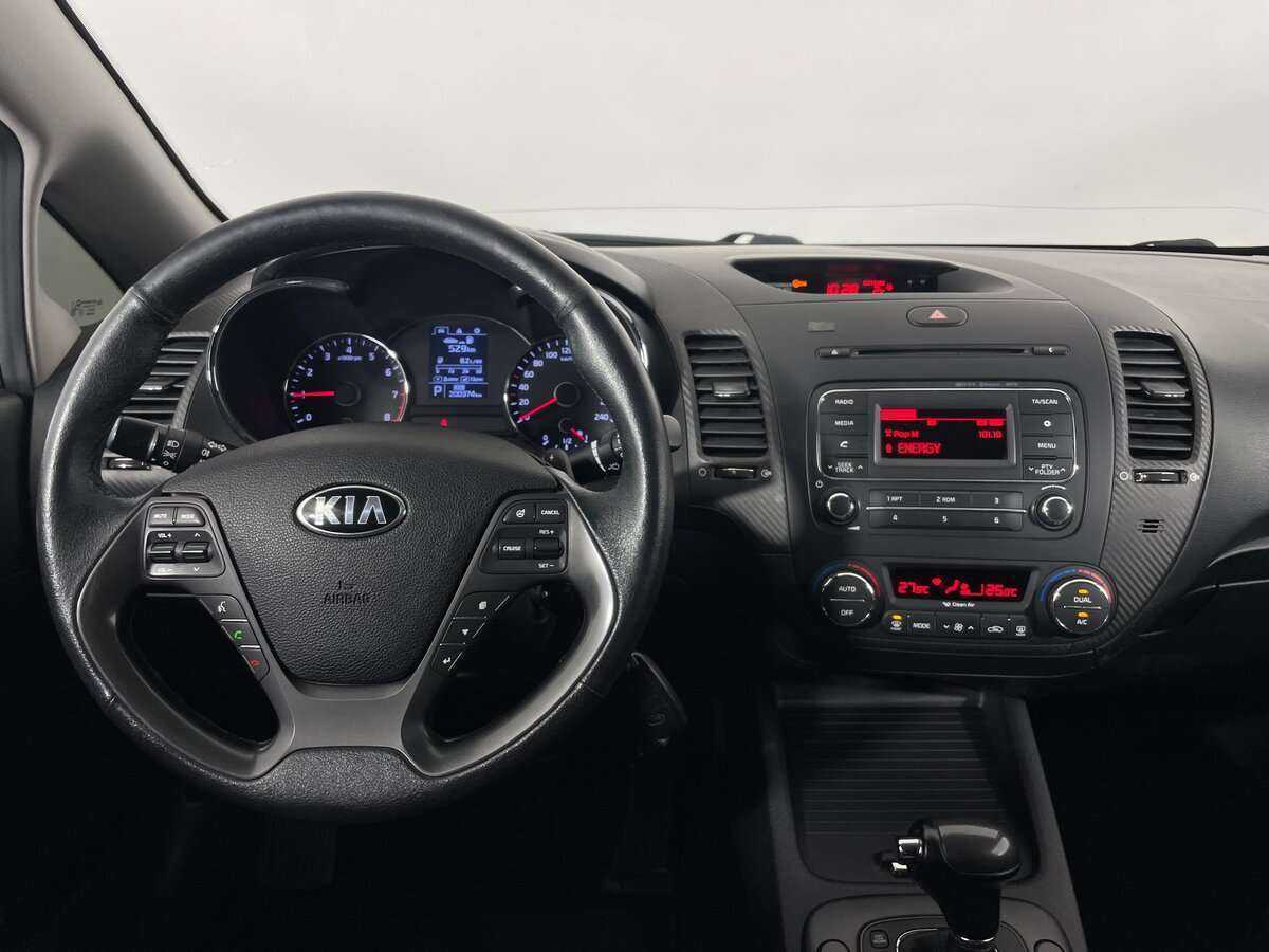 Купить Kia Cerato с пробегом. Фото: #9