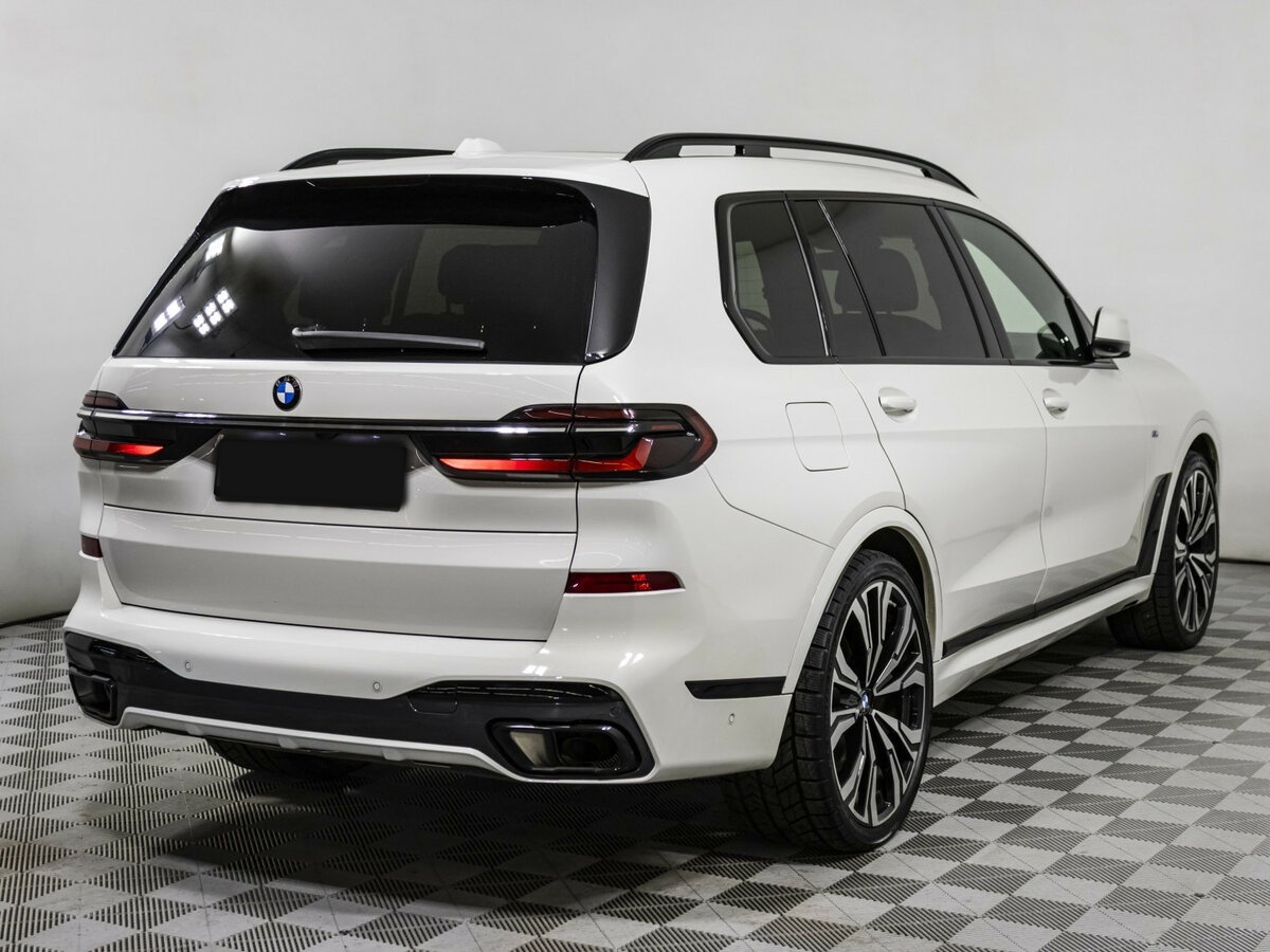 Купить BMW X7 с пробегом. Фото: #3