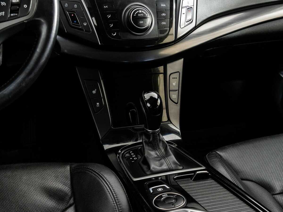 Купить Hyundai i40 с пробегом. Фото: #9