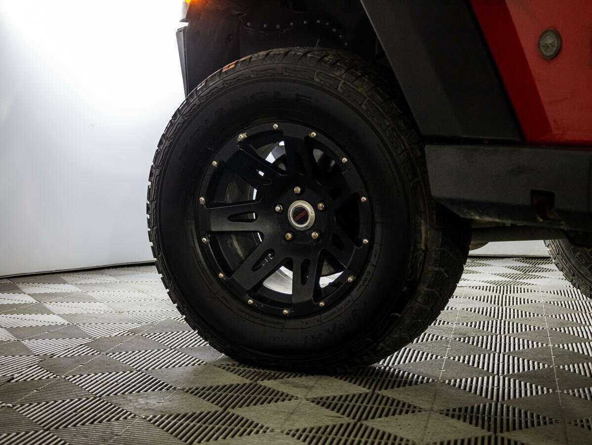 Купить Jeep Wrangler с пробегом. Фото: #28