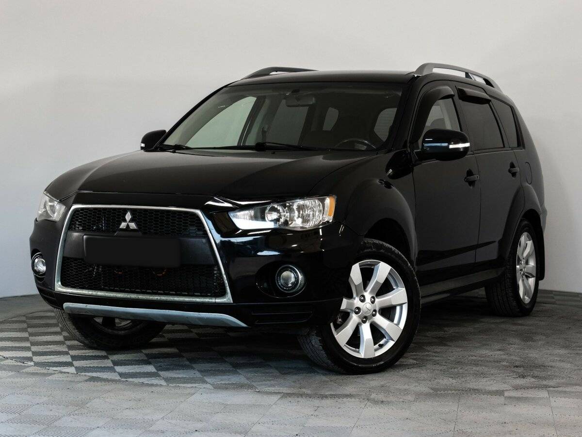 Купить Mitsubishi Outlander с пробегом. Фото: #0