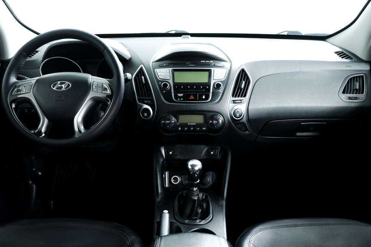Купить Hyundai ix35 с пробегом. Фото: #10