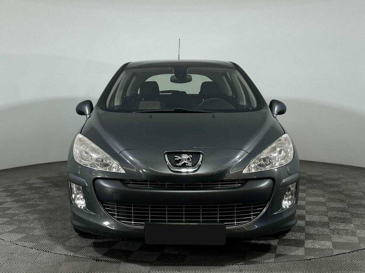 Купить Peugeot 308 с пробегом. Фото: #1