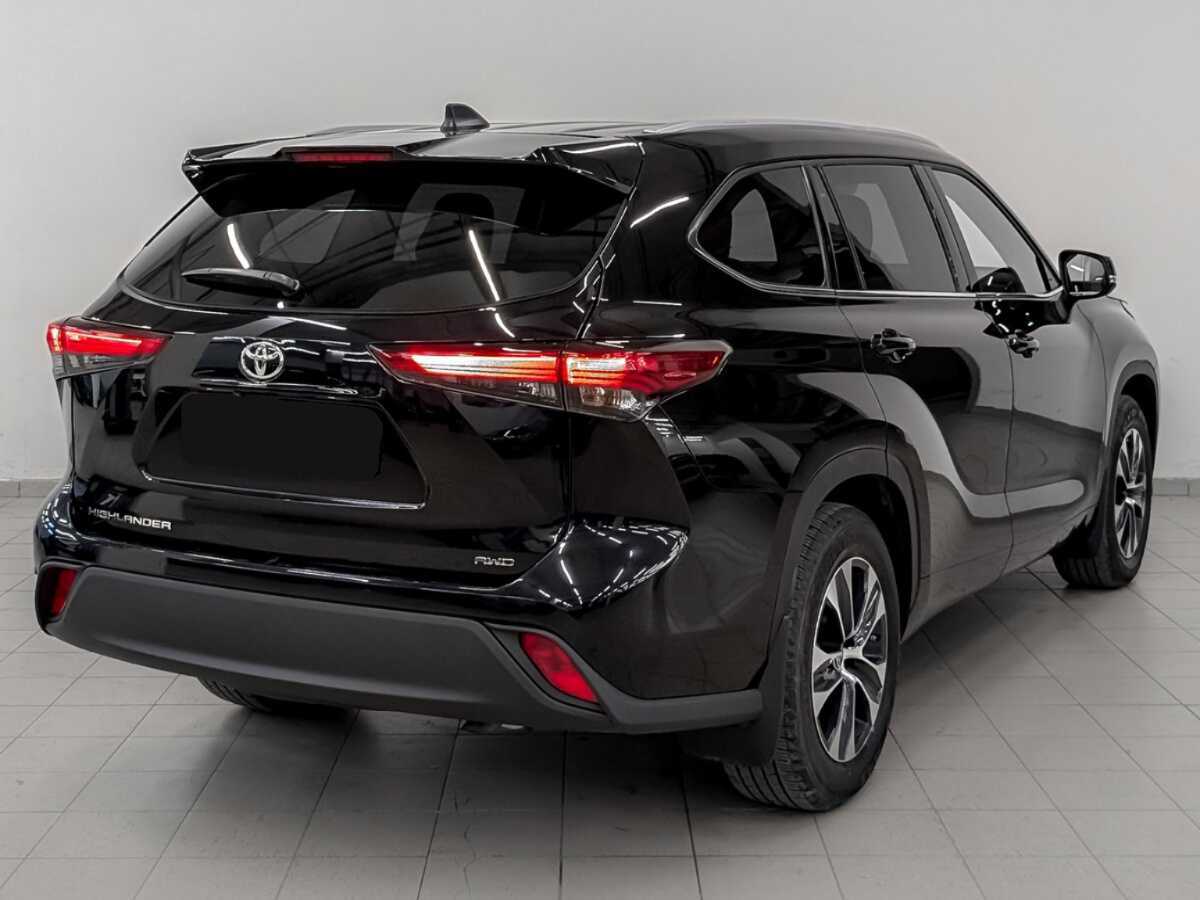 Купить Toyota Highlander с пробегом. Фото: #4