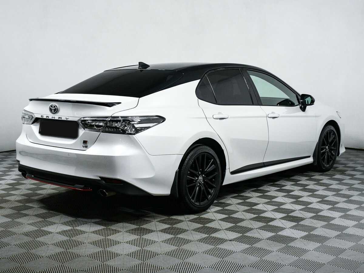Купить Toyota Camry с пробегом. Фото: #4