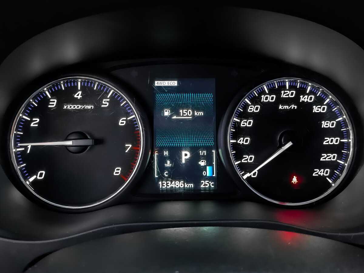 Купить Mitsubishi Outlander с пробегом. Фото: #11