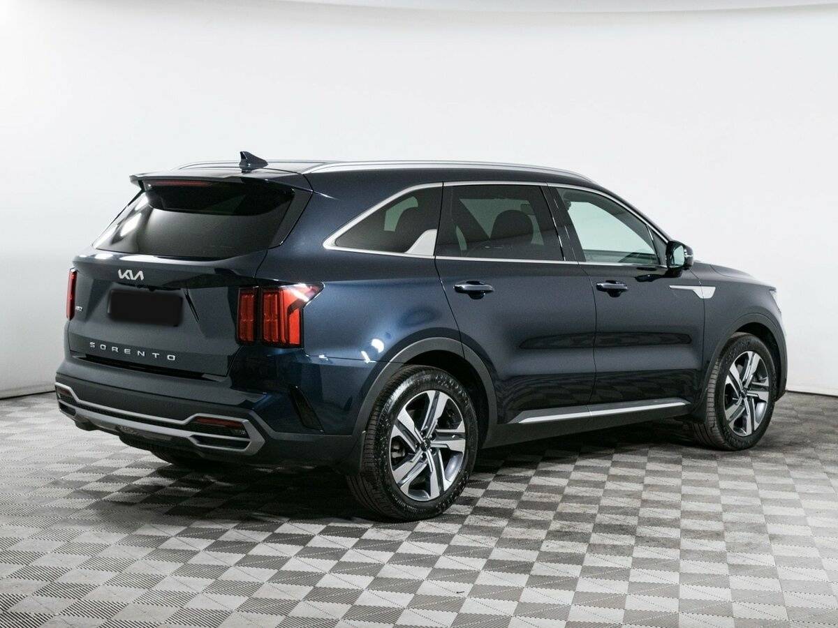 Купить Kia Sorento с пробегом. Фото: #3