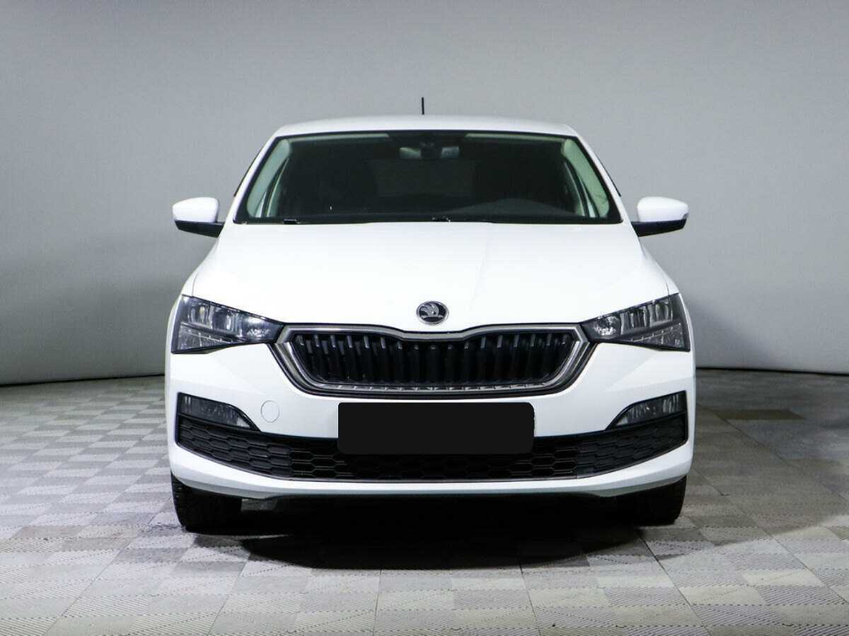 Купить Skoda Rapid с пробегом. Фото: #1