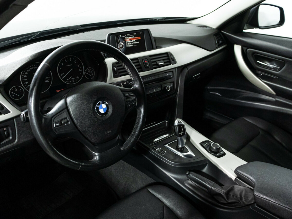 Купить BMW 3 серии с пробегом. Фото: #10