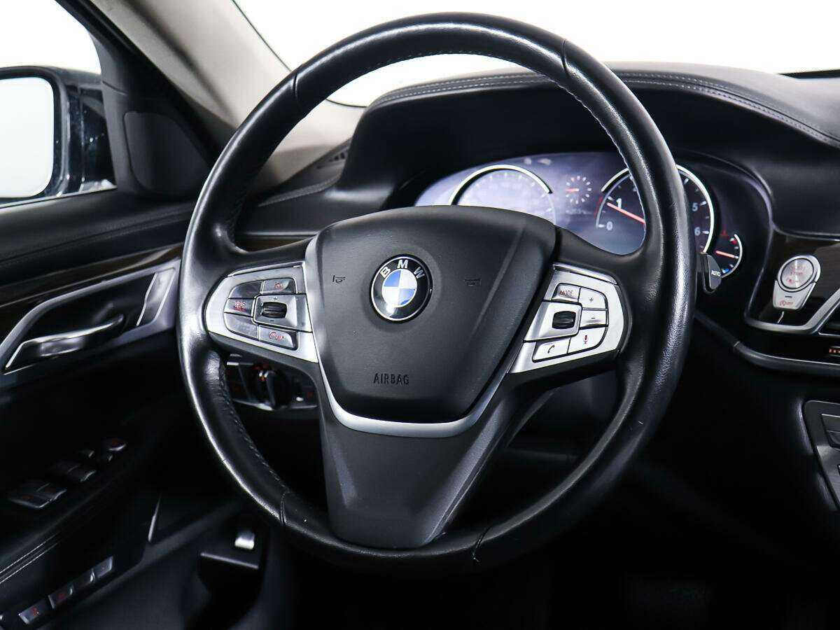 Купить BMW 7 серии с пробегом. Фото: #14