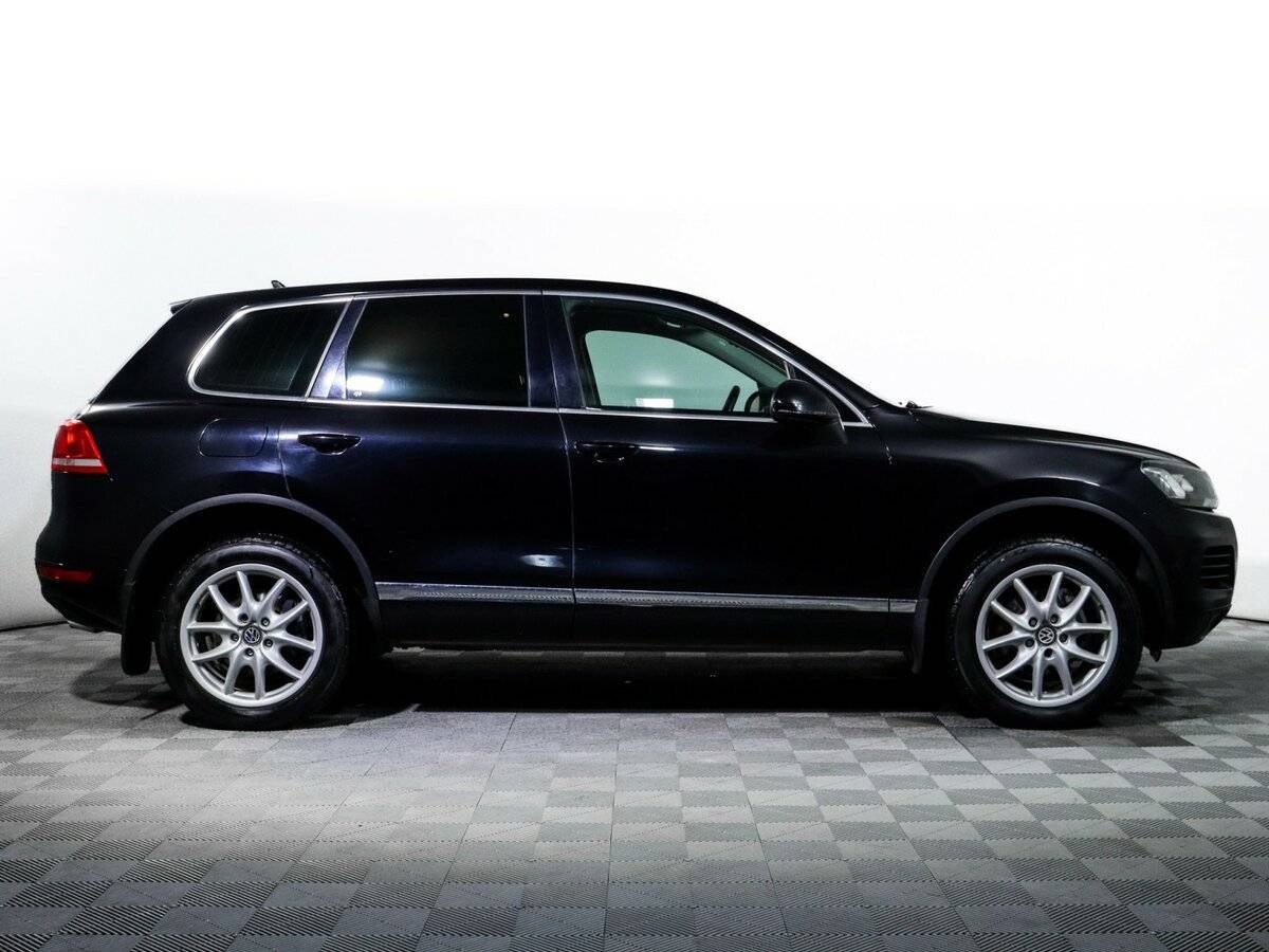 Купить Volkswagen Touareg с пробегом. Фото: #3