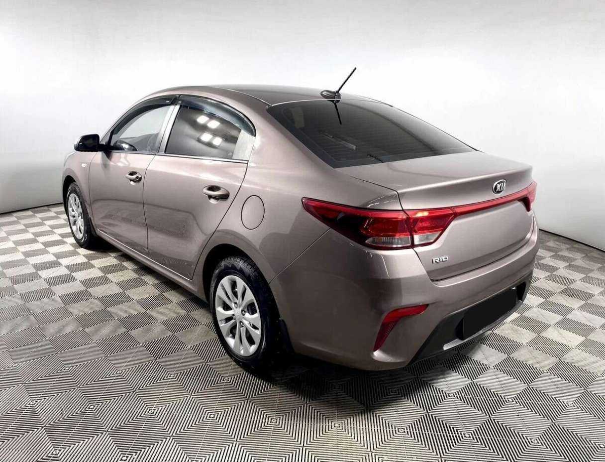 Купить Kia Rio с пробегом. Фото: #6