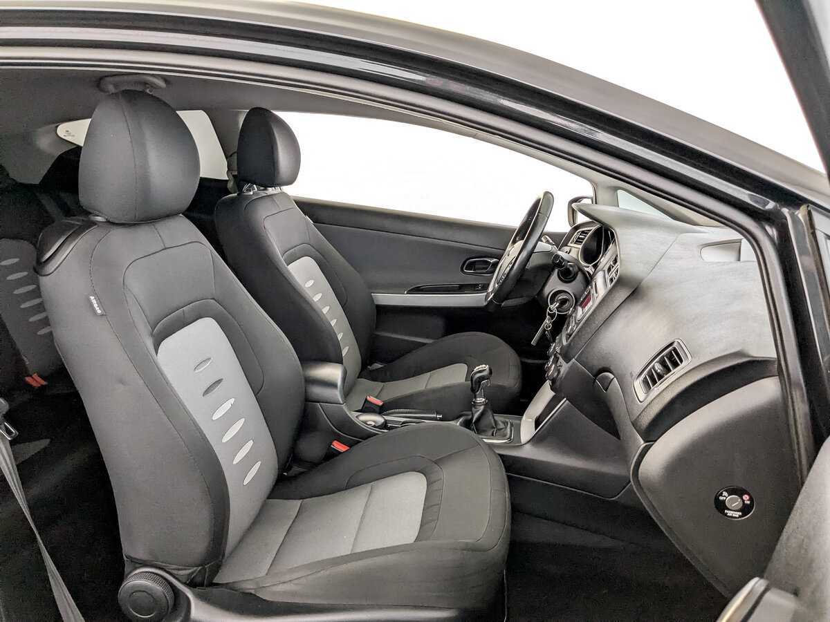Купить Kia Ceed с пробегом. Фото: #22