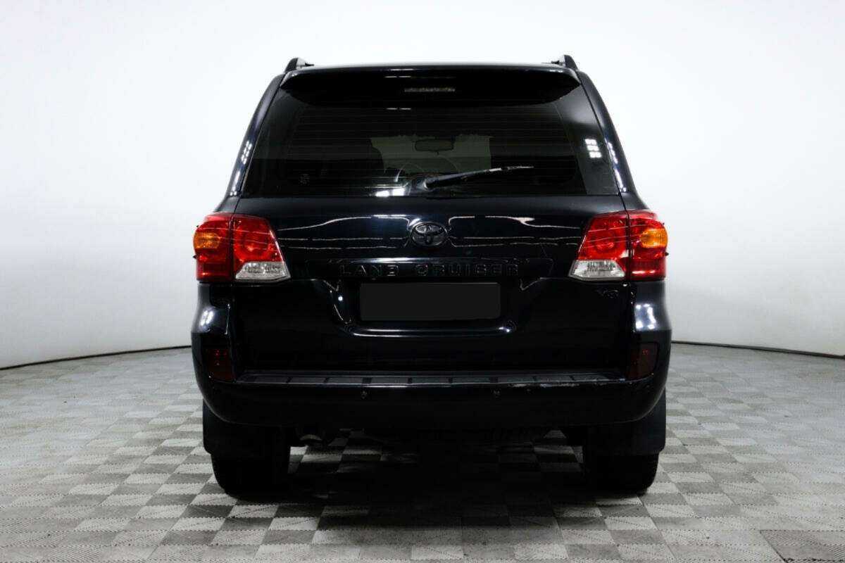 Купить Toyota Land Cruiser с пробегом. Фото: #5
