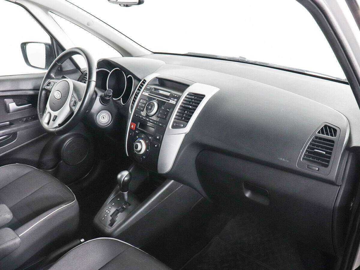 Купить Kia Venga с пробегом. Фото: #5