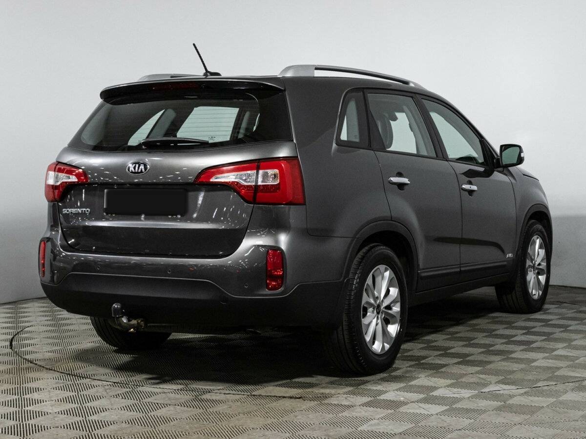 Купить Kia Sorento с пробегом. Фото: #3