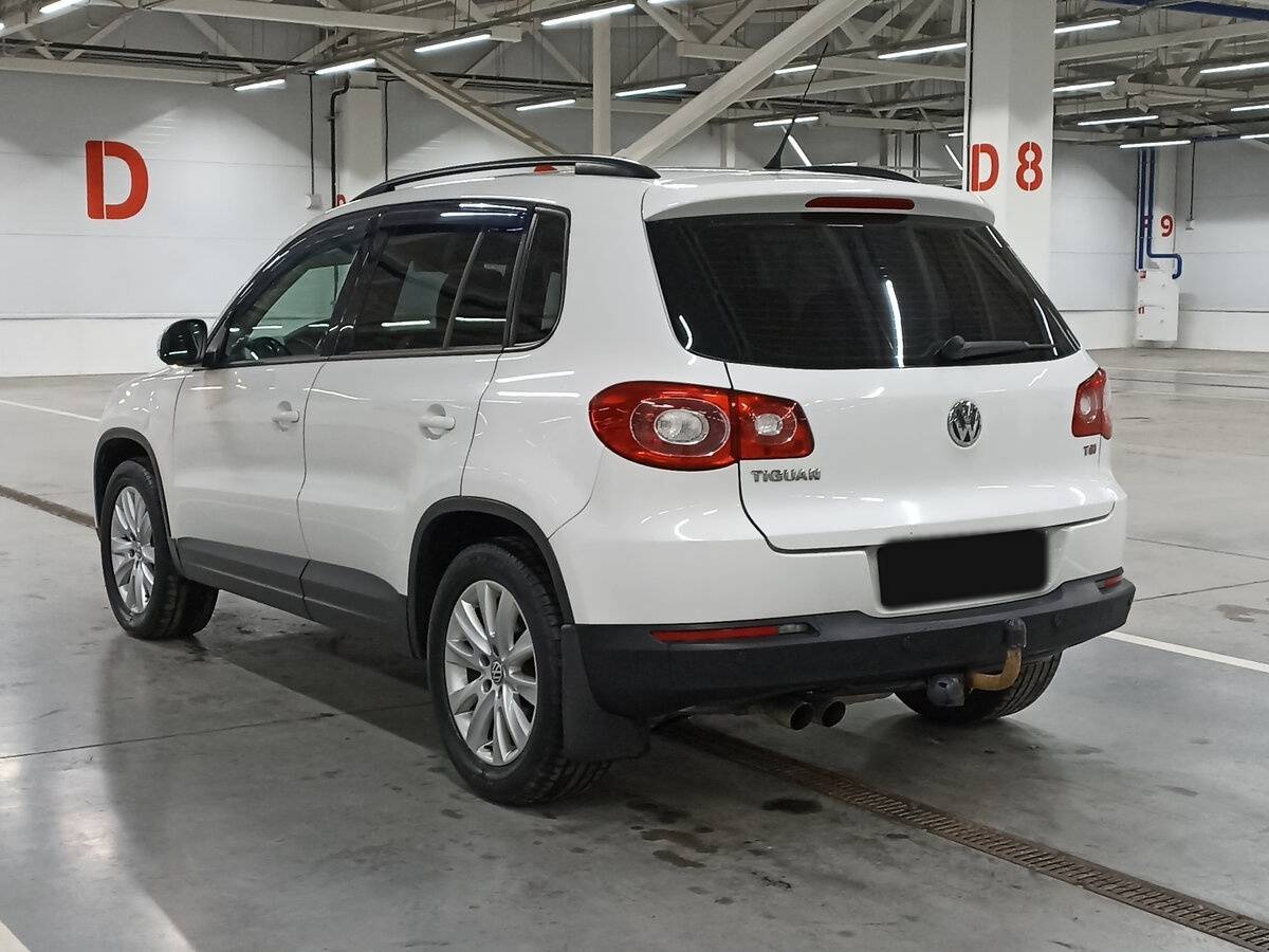 Купить Volkswagen Tiguan с пробегом. Фото: #6