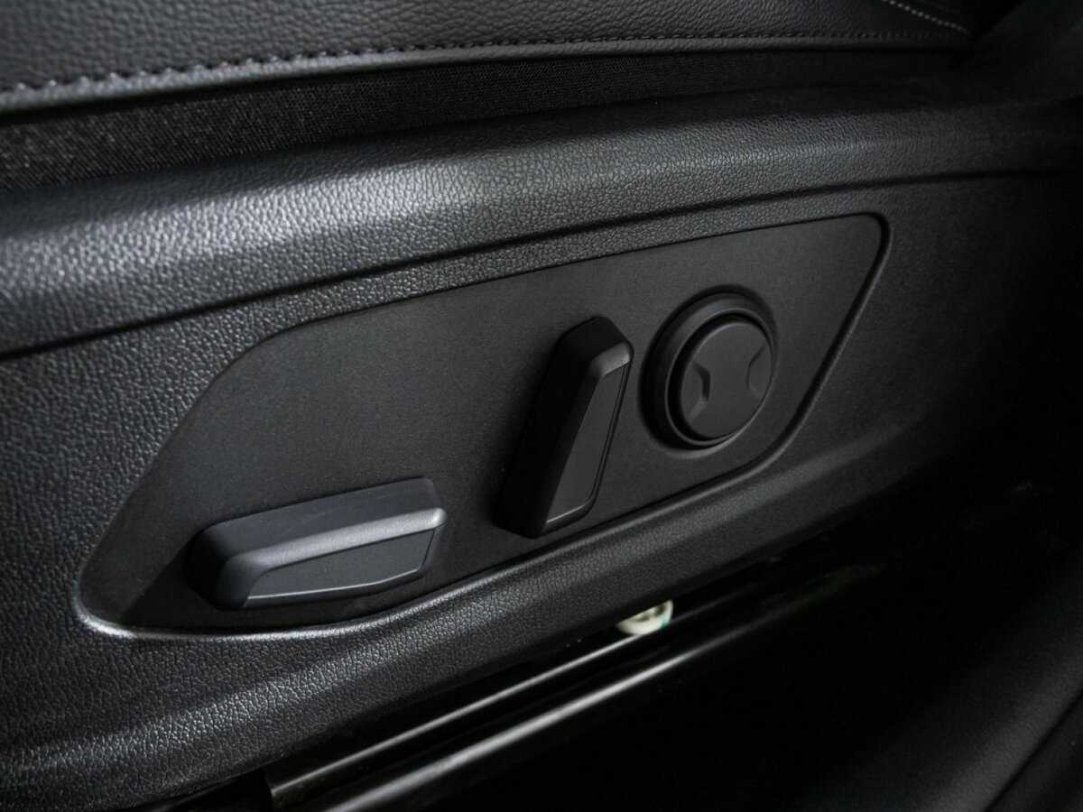 Купить Kia Sorento с пробегом. Фото: #17