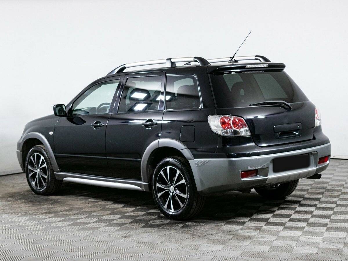Купить Mitsubishi Outlander с пробегом. Фото: #5