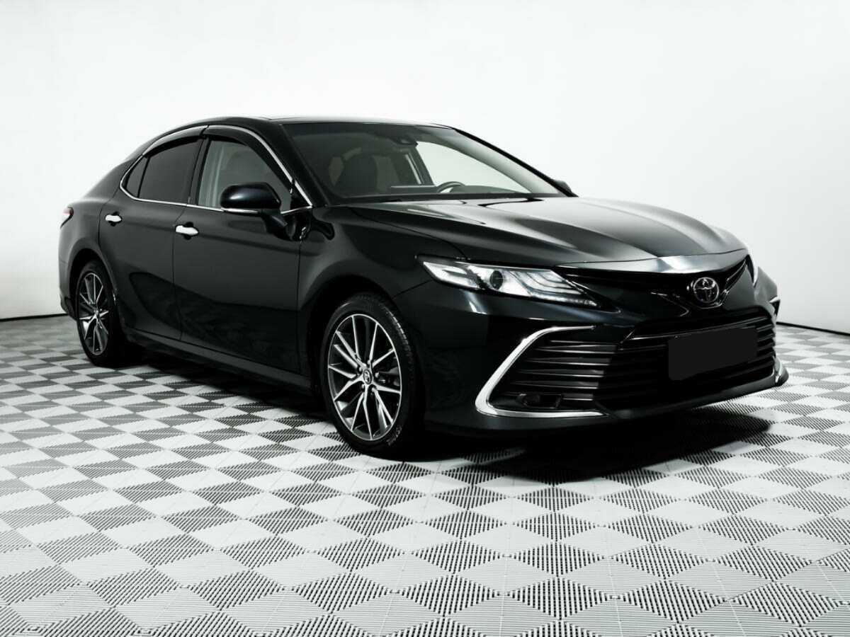 Купить Toyota Camry с пробегом. Фото: #2