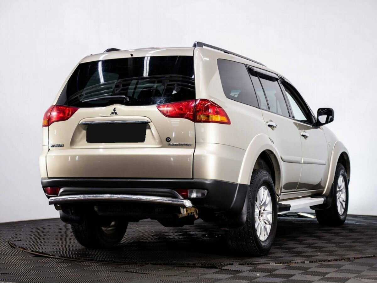 Купить Mitsubishi Pajero Sport с пробегом. Фото: #4