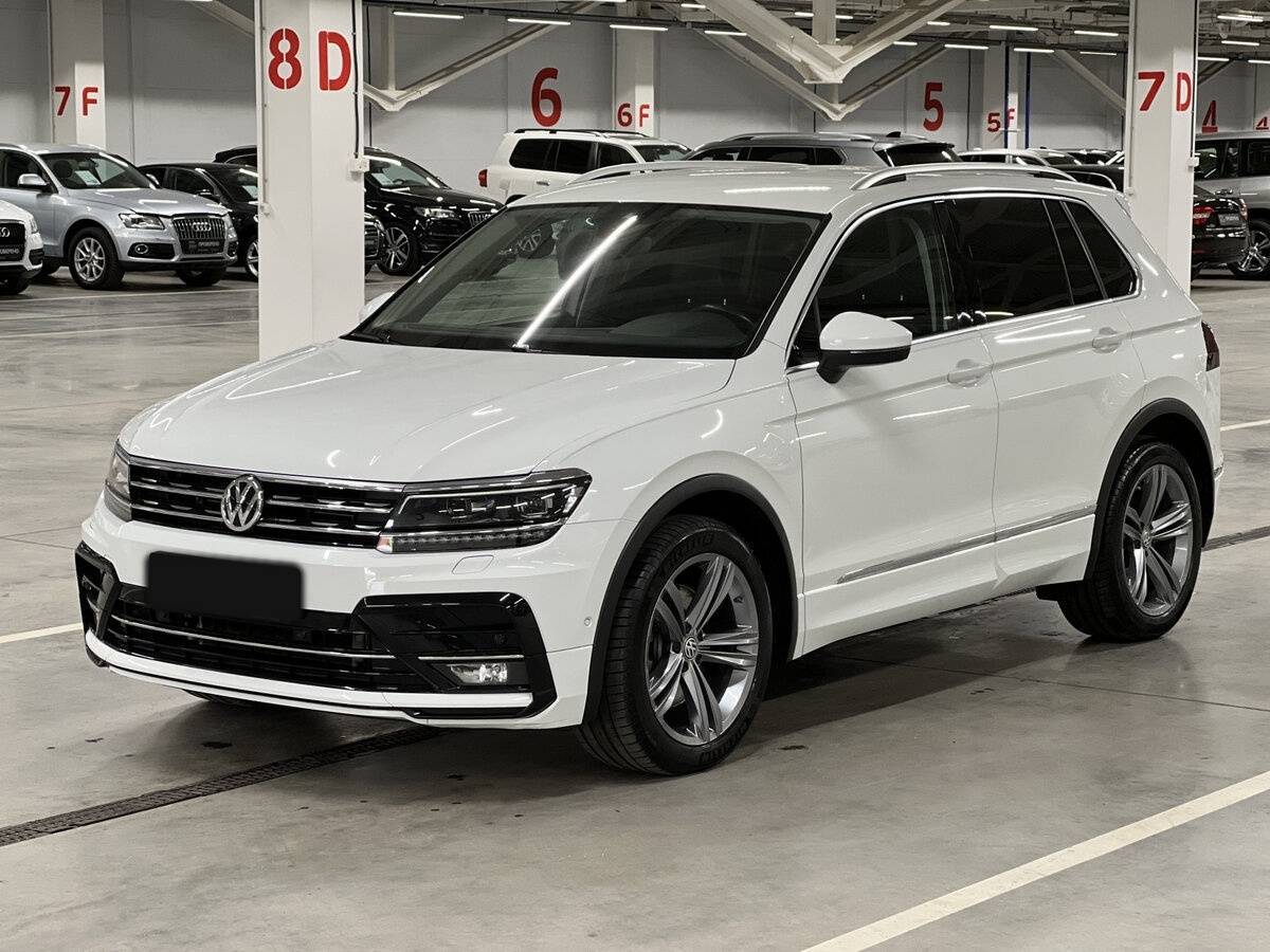 Купить Volkswagen Tiguan с пробегом. Фото: #0
