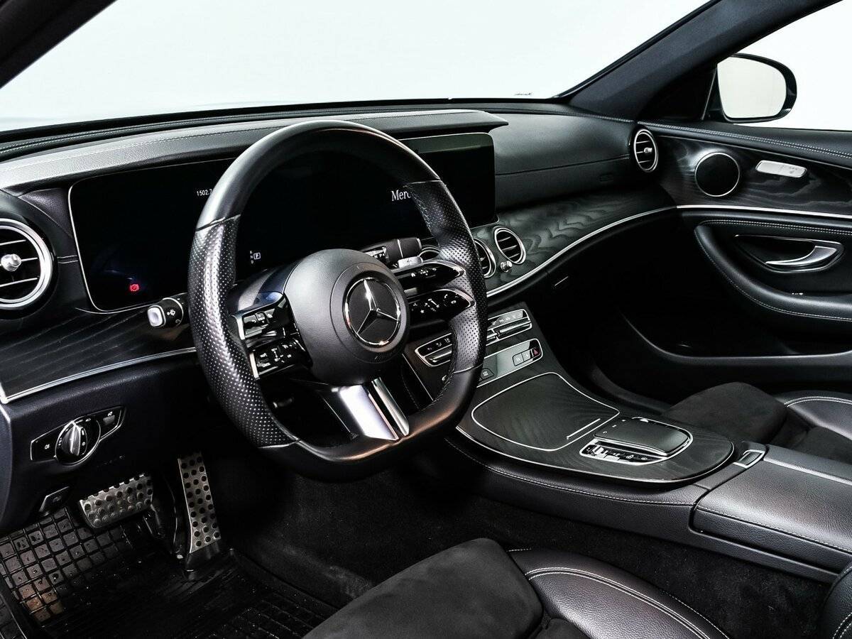 Купить Mercedes-Benz E-Класс с пробегом. Фото: #12