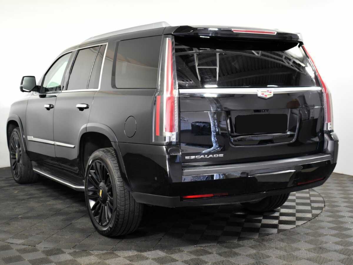 Купить Cadillac Escalade с пробегом. Фото: #5