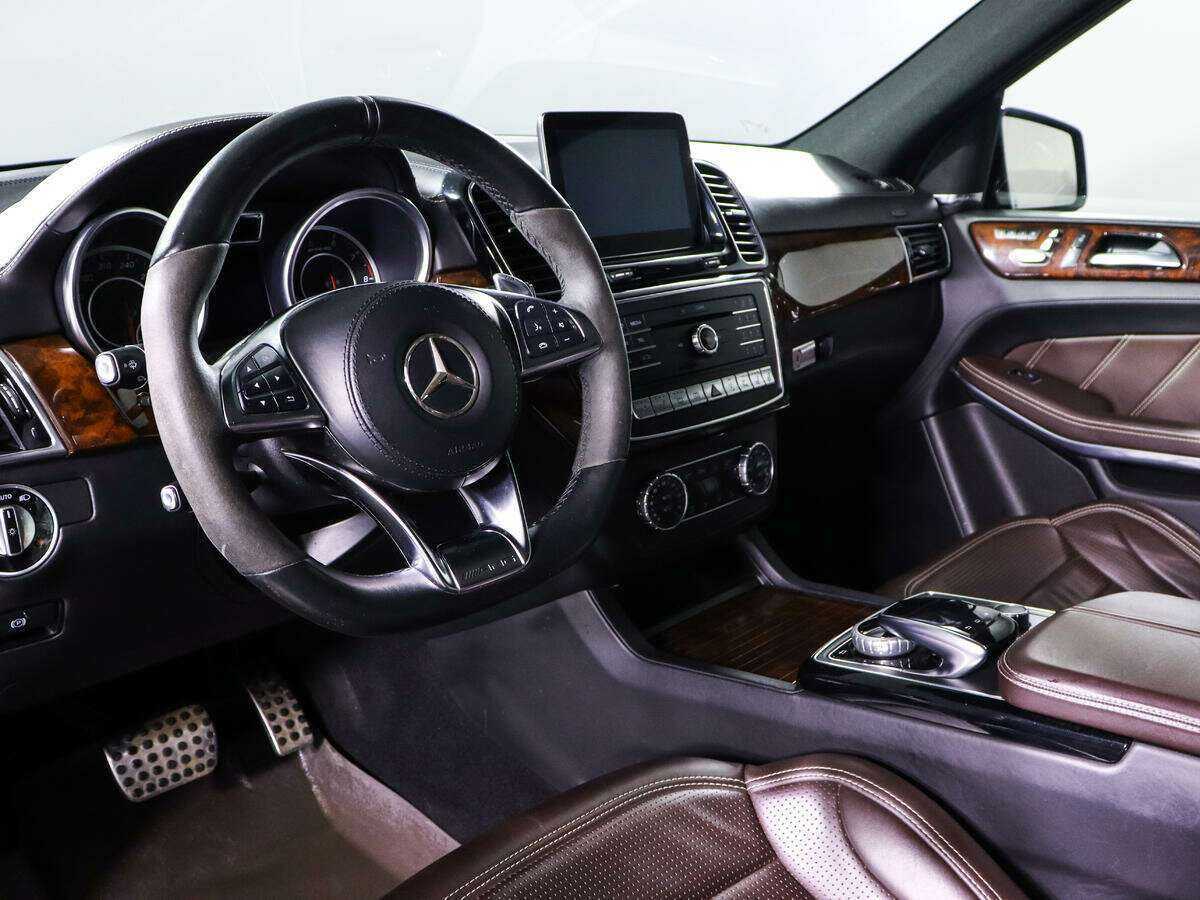 Купить Mercedes-Benz GLS AMG с пробегом. Фото: #9