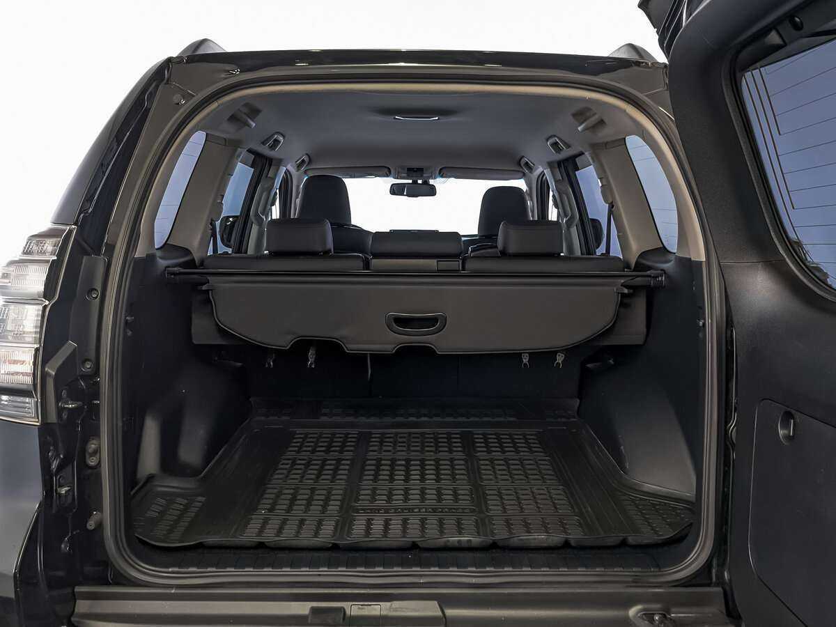 Купить Toyota Land Cruiser Prado с пробегом. Фото: #9