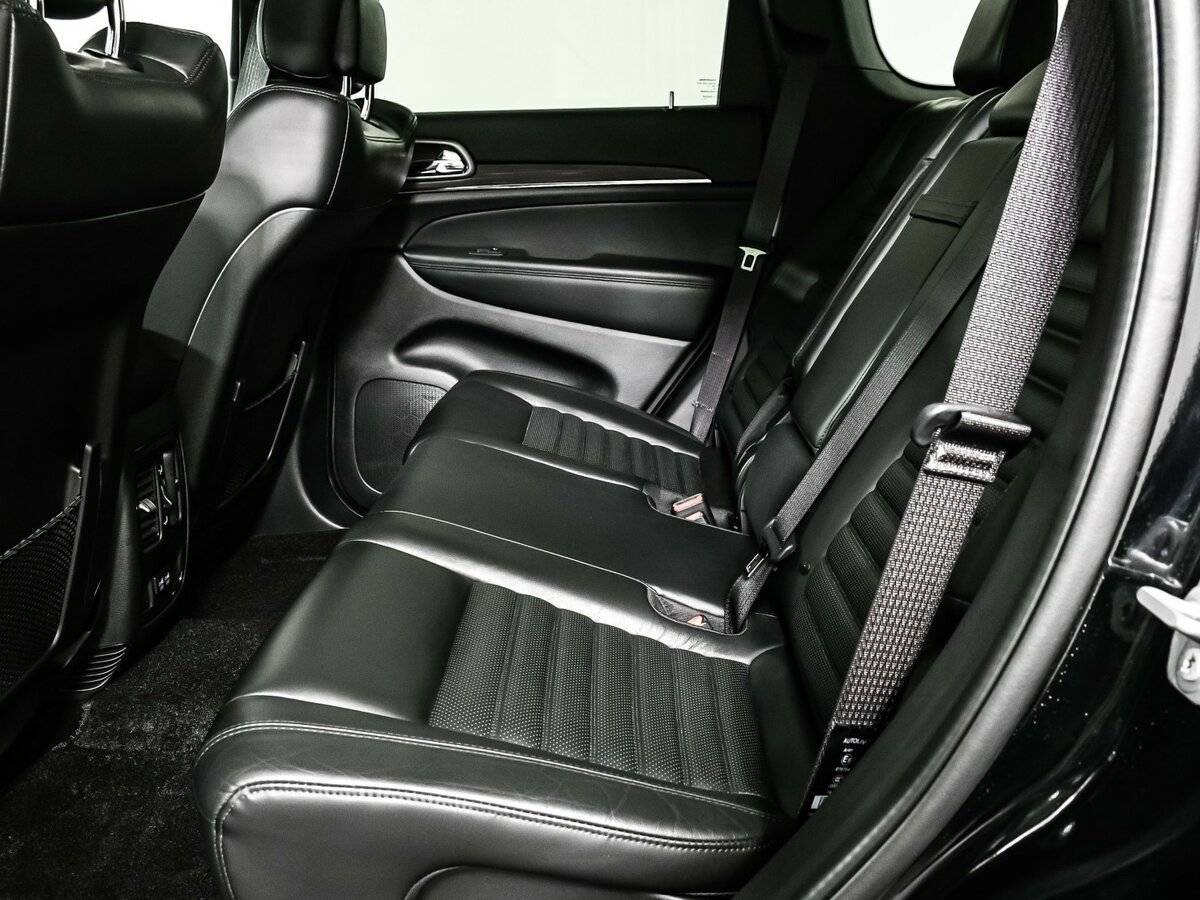 Купить Jeep Grand Cherokee с пробегом. Фото: #11