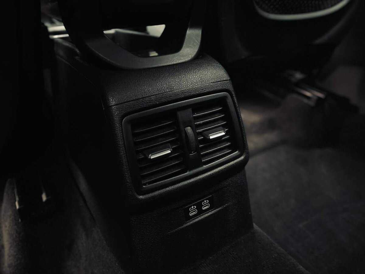 Купить BMW X1 с пробегом. Фото: #16