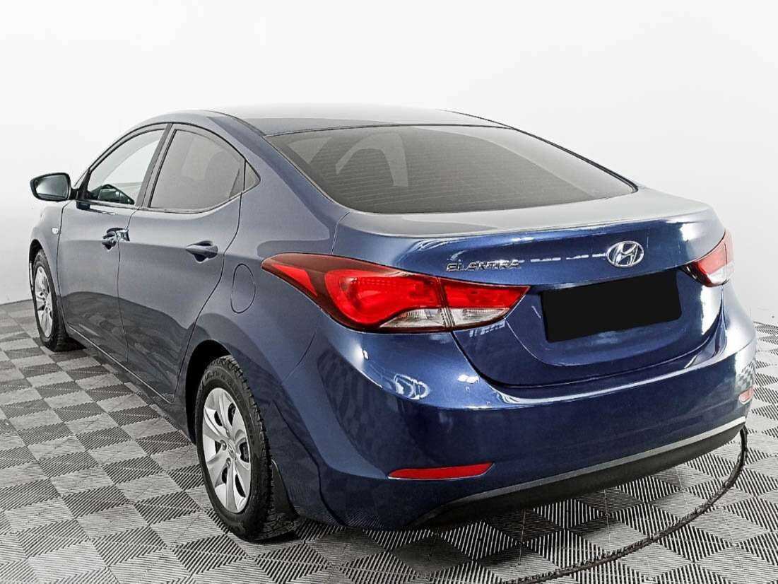 Купить Hyundai Elantra с пробегом. Фото: #5