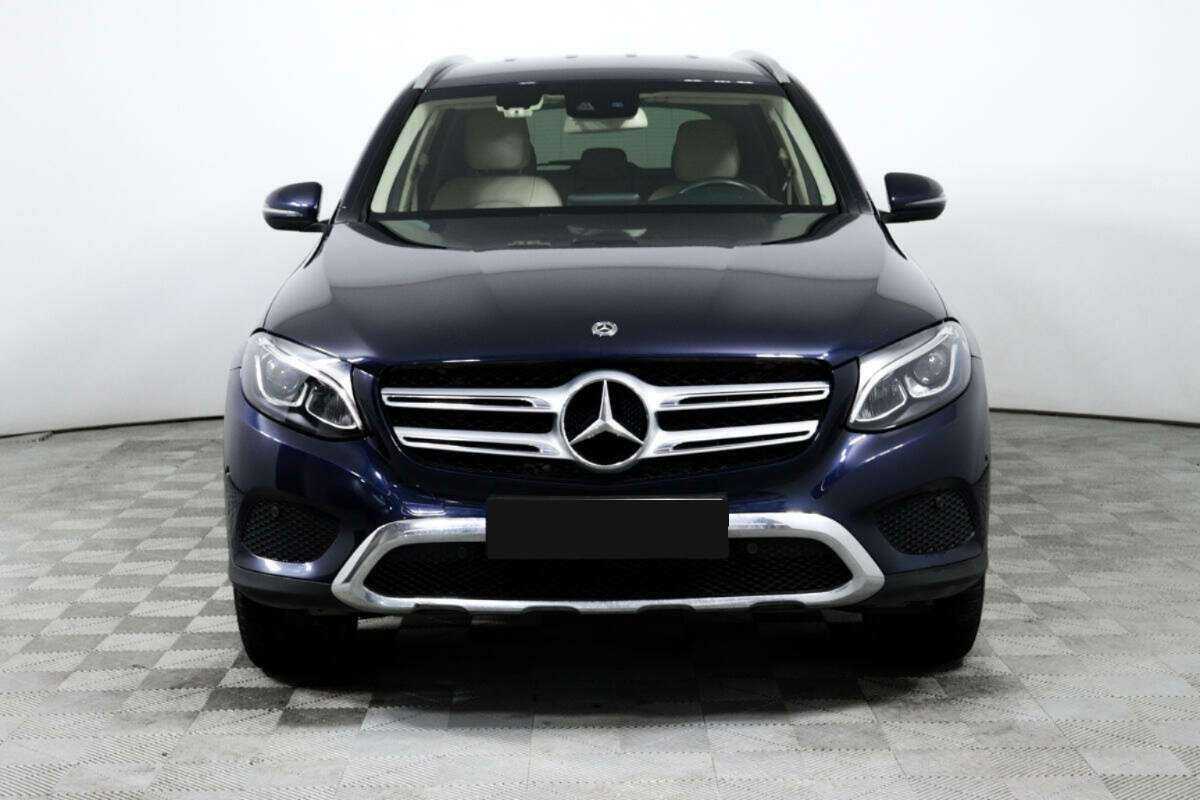 Купить Mercedes-Benz GLC с пробегом. Фото: #1