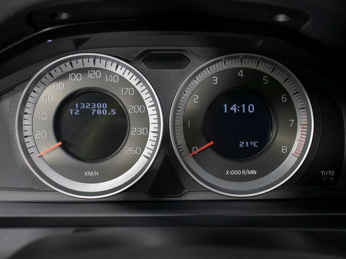 Купить Volvo S60 с пробегом. Фото: #10