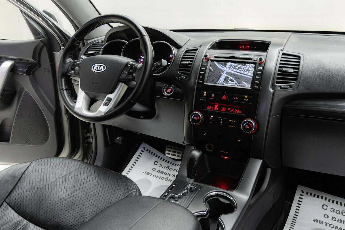 Купить Kia Sorento с пробегом. Фото: #9