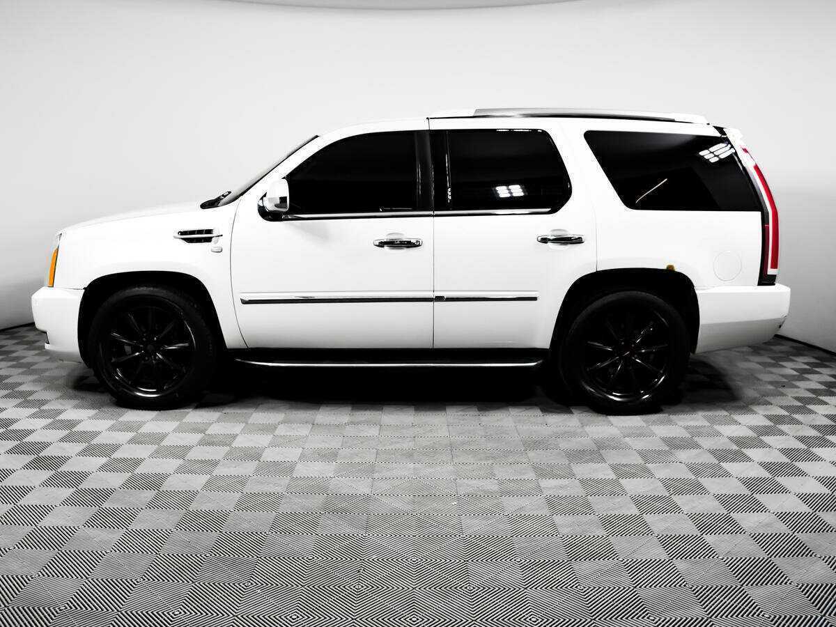 Купить Cadillac Escalade с пробегом. Фото: #6