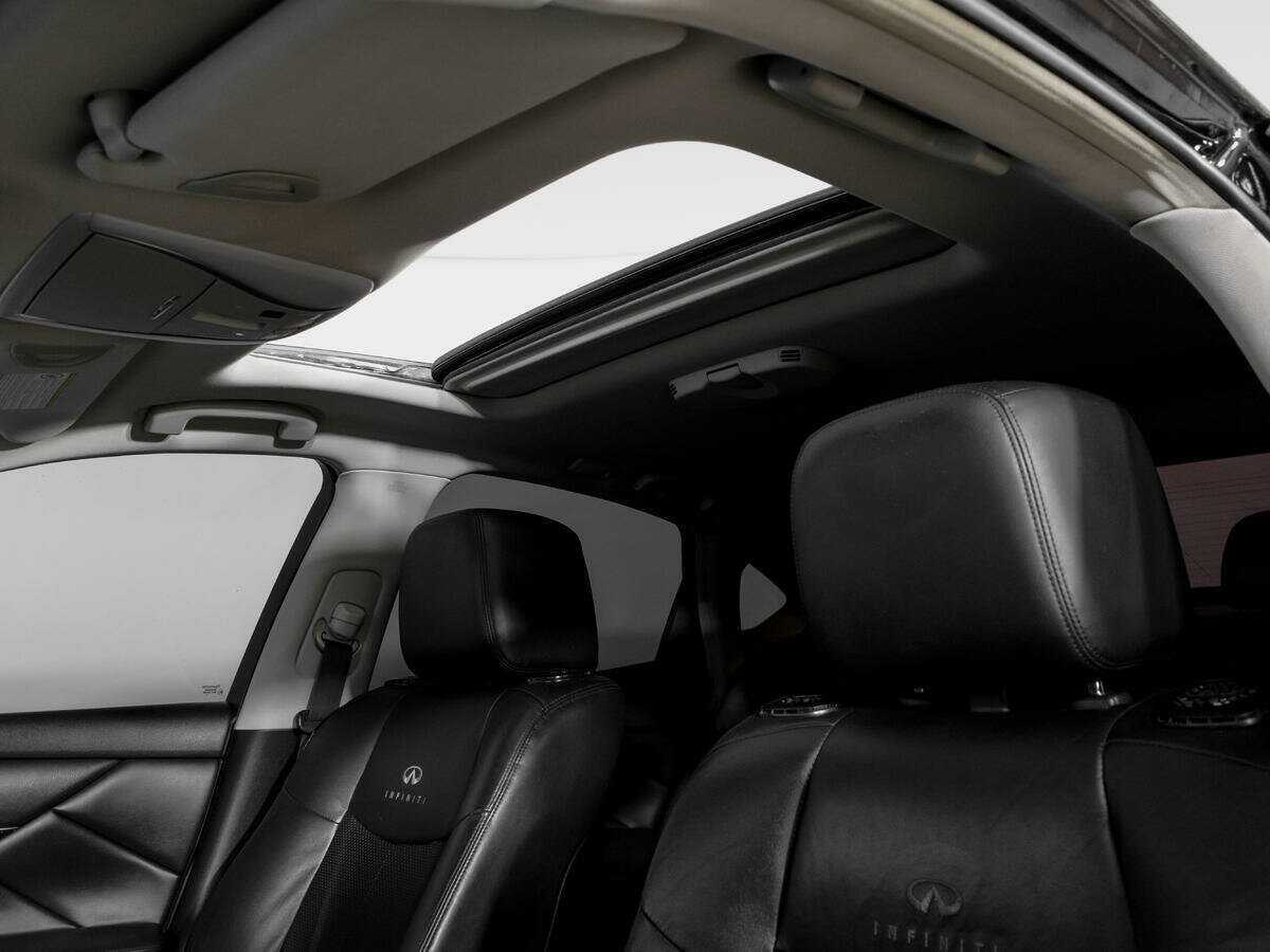 Купить Infiniti M с пробегом. Фото: #14