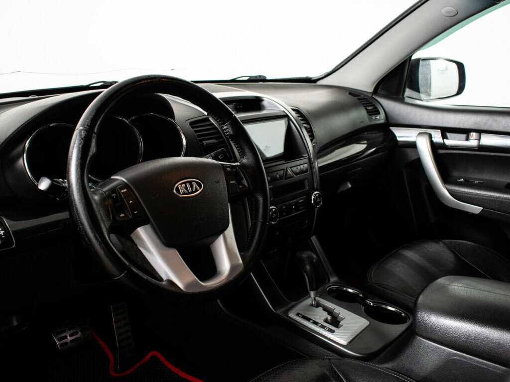 Купить Kia Sorento с пробегом. Фото: #12