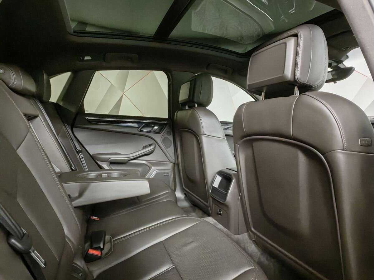 Купить Porsche Macan с пробегом. Фото: #9