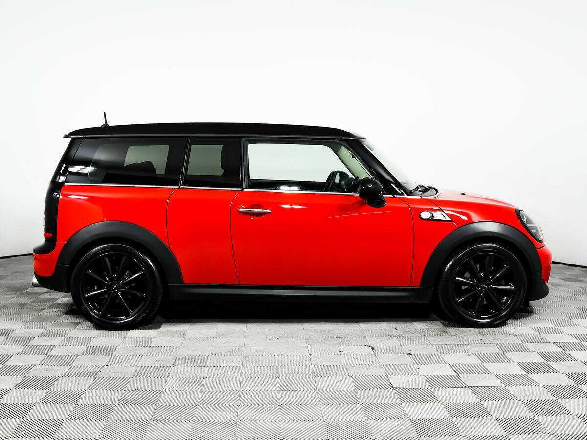 Купить Mini Clubman с пробегом. Фото: #3